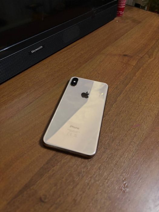 Продам айфон xs max 256гб