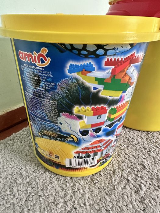 Продается детское лего 2 ведра