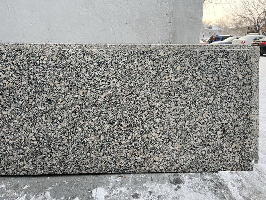 Подоконник гранитный