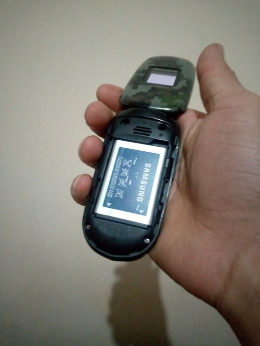 Samsung perfiktom argenal verizon