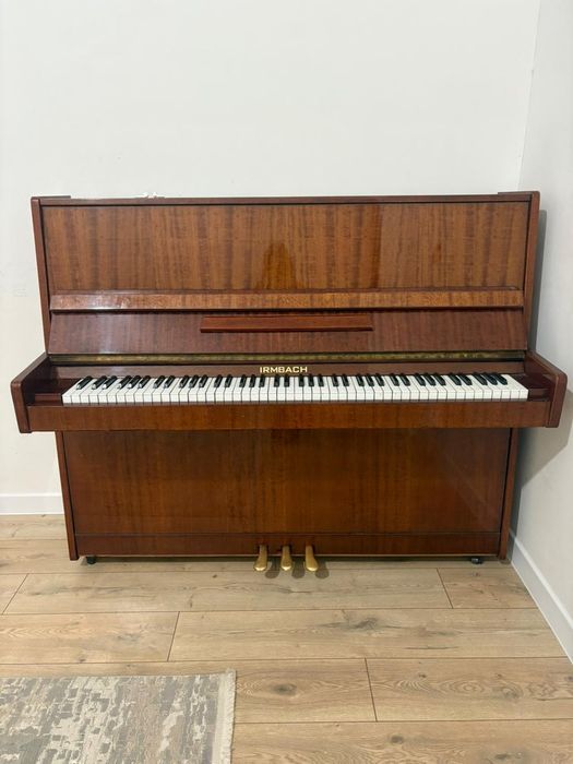 Фортепияно продается