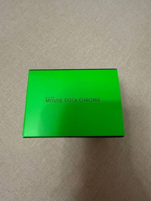 Зарядная док-станция Razer Mouse Dock Chroma