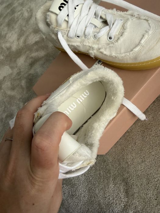 Adidasi Miu Miu