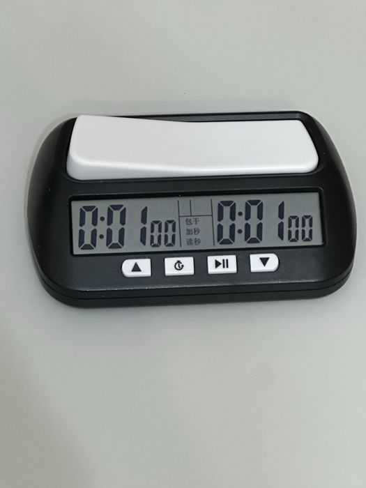 Шахматные часы.  Шахмат