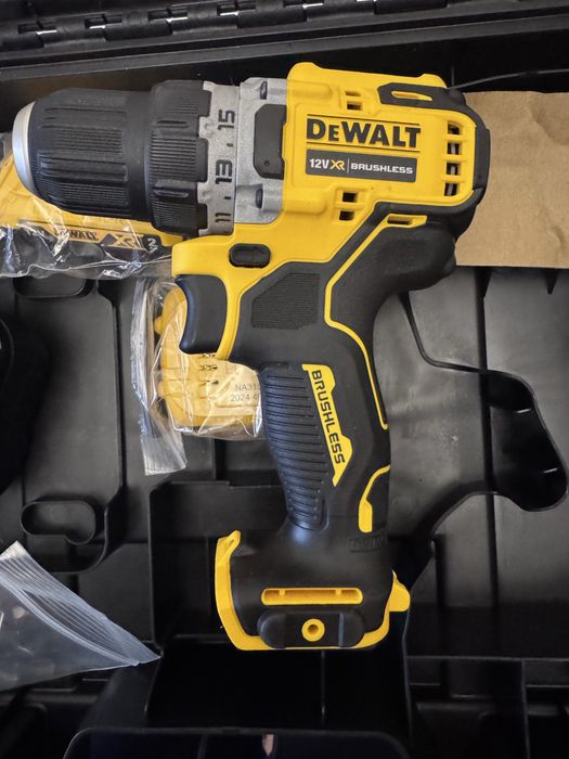 Продам шуруповерт