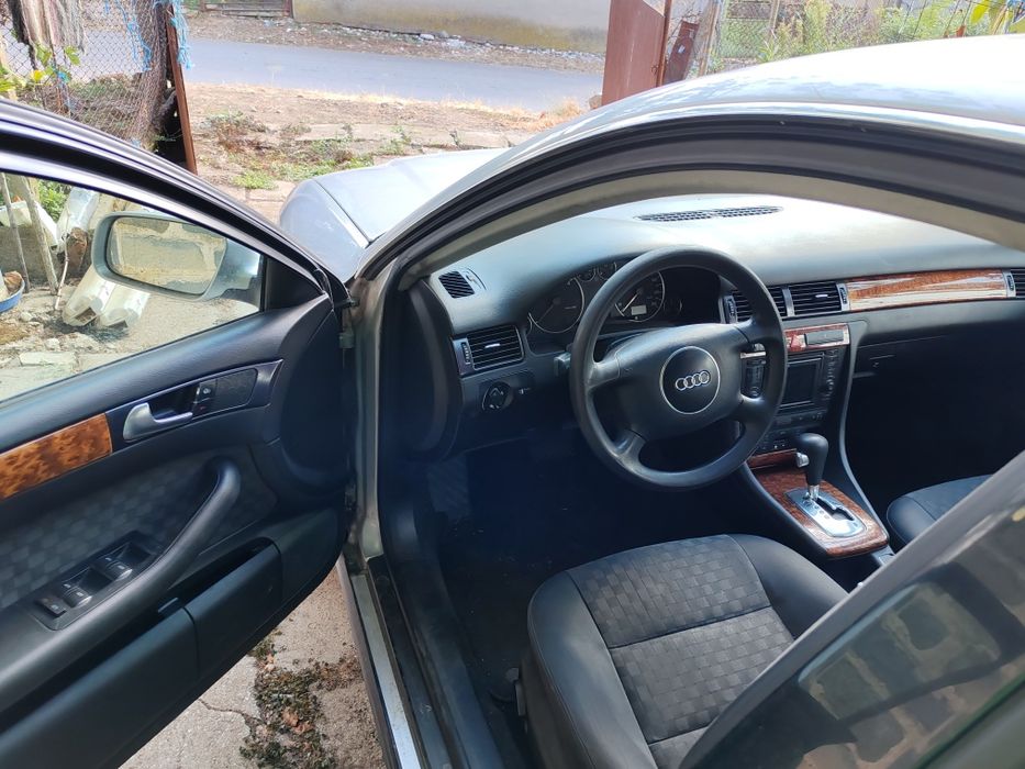 Продавам Ауди А6 AUDI A6