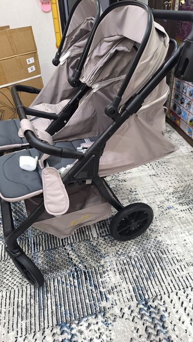 Эгзак коляска, янги. Жудаям кулай