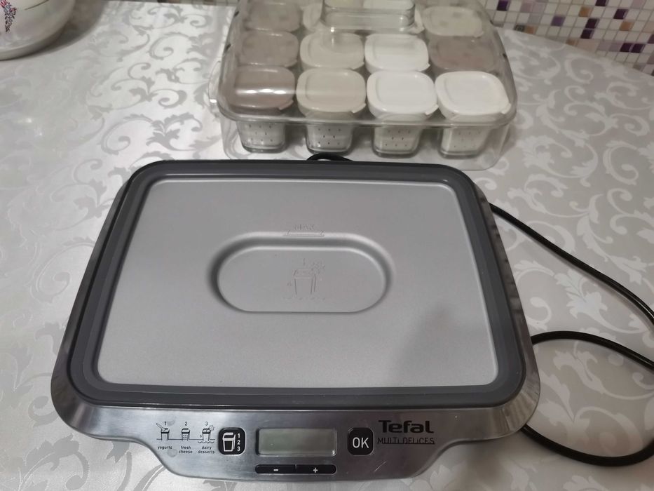 Йогуртница Tefal с 12 стаканчиками
