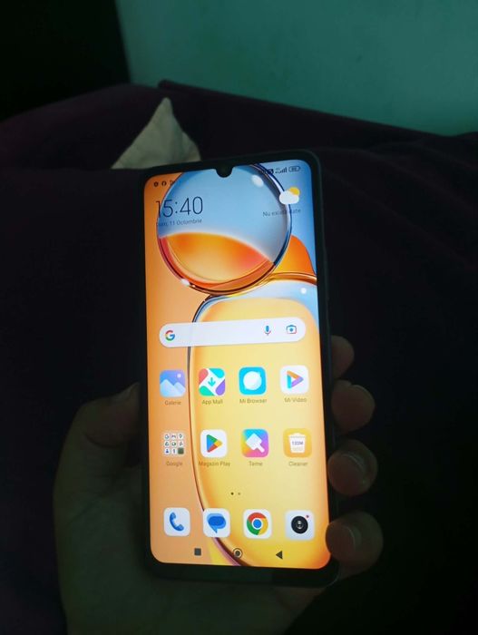 Vând telefon Redmi 13 c
