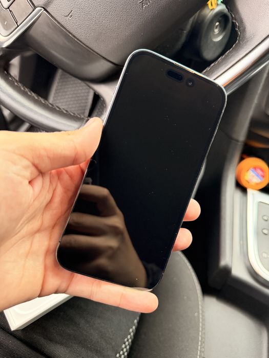 Продам Iphone 14 pro