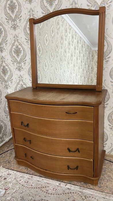 Срочно продам комод