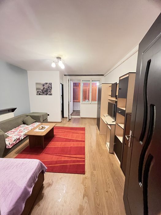 Apartamrnt cu o cameră de închiriat