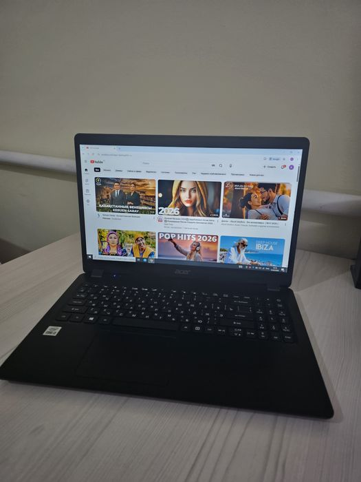 Ноутбук Acer (ssd 512гб)