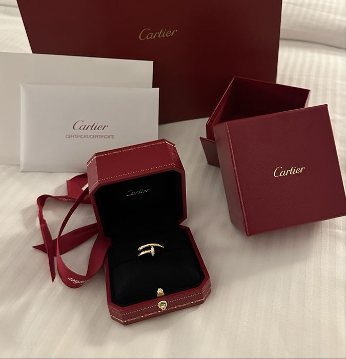 Кольцо Cartier Juste Un Clou с бриллиантами