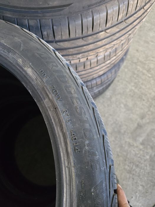 4 Броя 215/45/20 Bridgestone 2x5,6mm 2x5,2mm