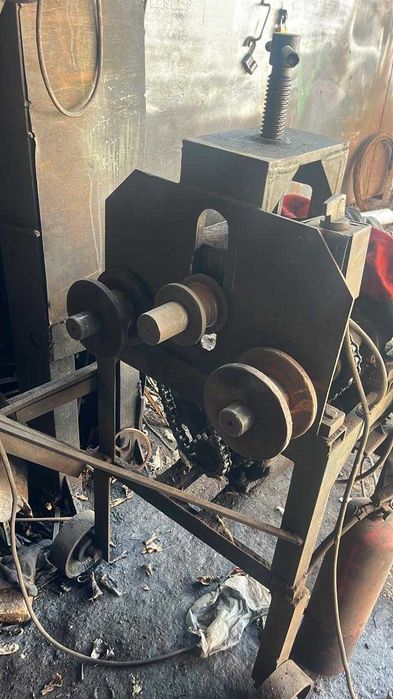 Продам трубогиб для гибки профильной и круглой трубы