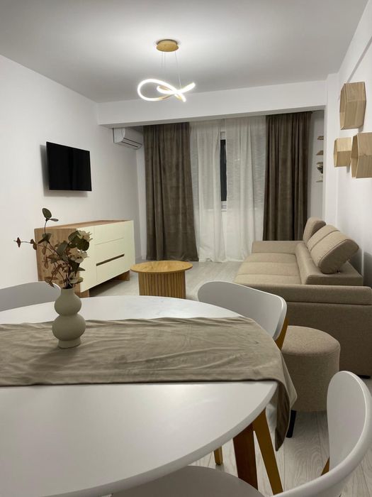 Apartament 2 camere, 60 mp, etaj 1 , parcare intabulata-proprietar
