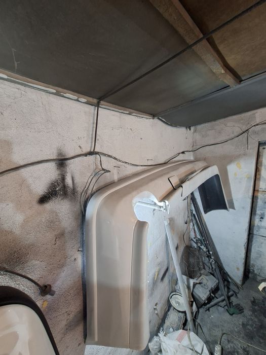 Продам задний бампер на БМВ Е34