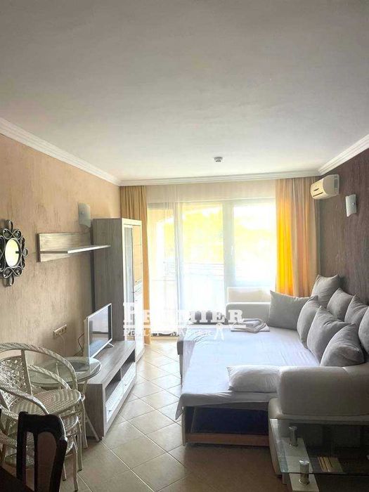 Продава се Двустаен апартамент в Царево - 70 кв.м за 1286 €/кв.м - Снимка #1