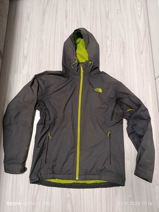 ''The North Face DryVent''оригинално мъжко яке Л размер
