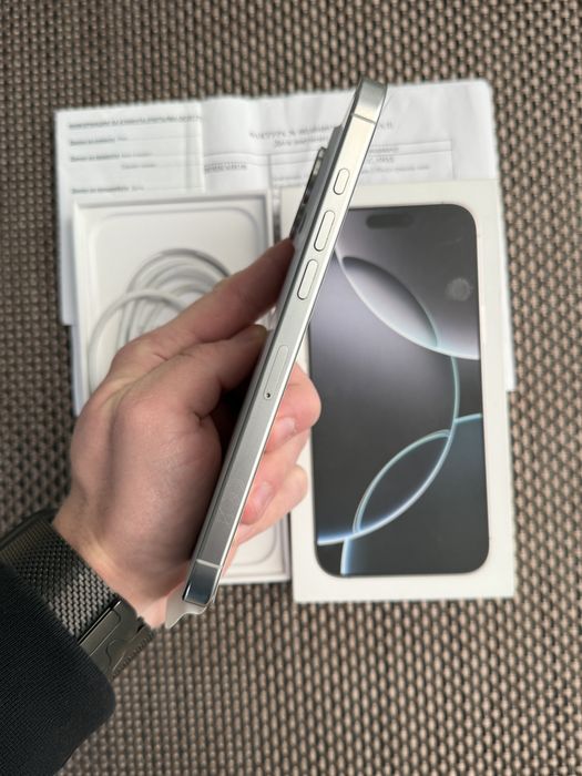 НОВ! 256Gb*ЛИЗИНГ* iPhone 16 Pro Max White Titanium / 24М ГАРАНЦИЯ