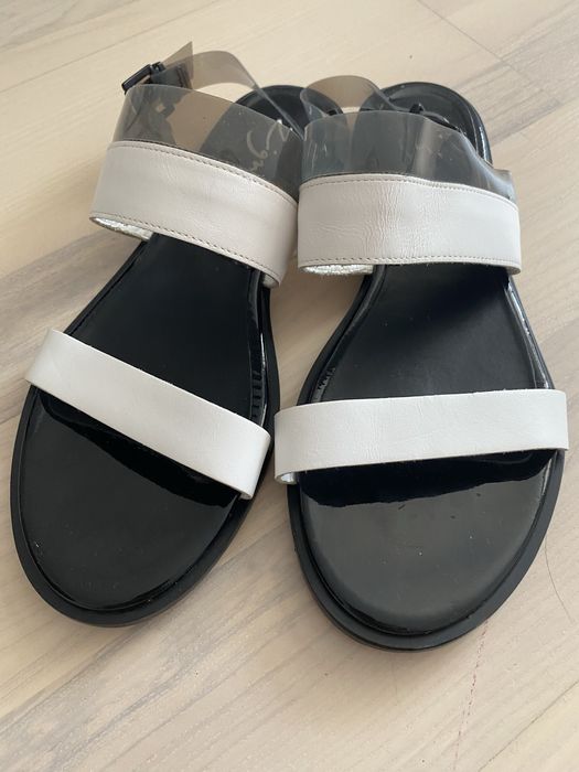 Продам босоножки испанские