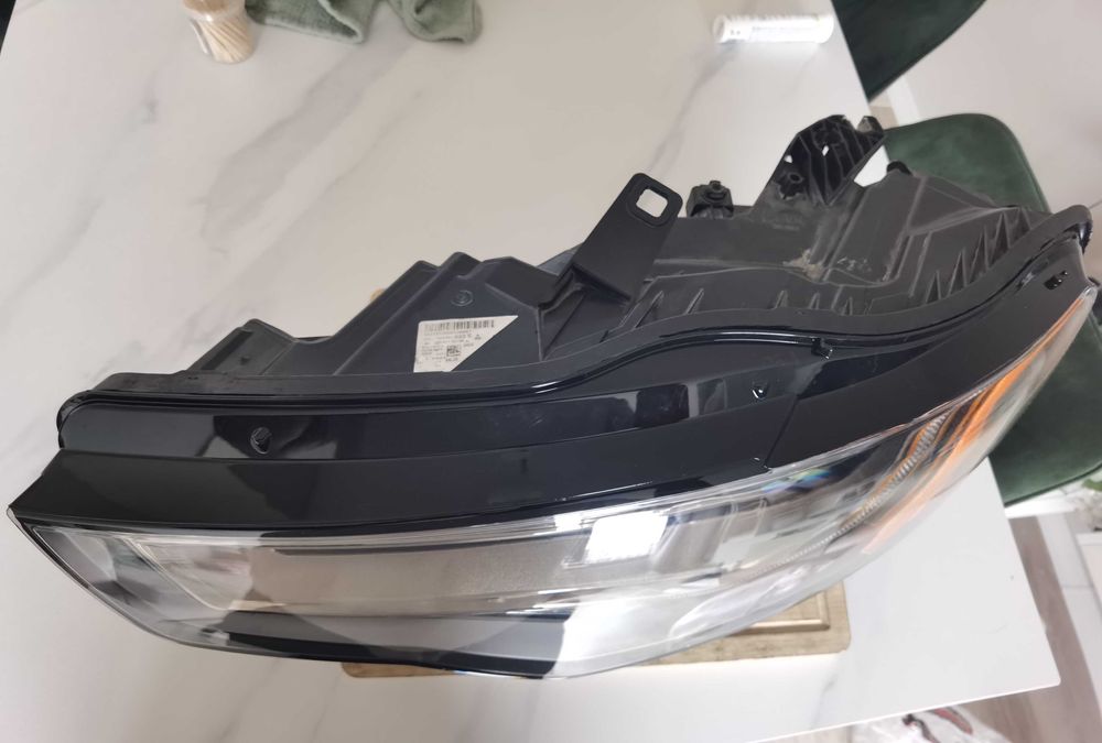 Ляв фар audi a6 c7 full led