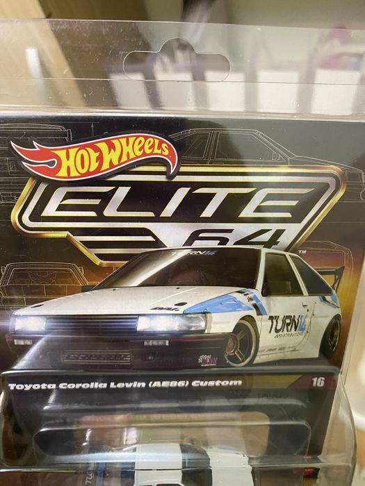 Hot Wheels Elite 64 Toyota Corolla Levin(AE86)Custom macheta auto 1:64