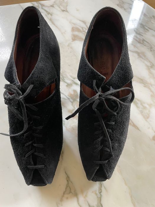 Botine ACNE din piele intoarsa (pret noi 7000 lei)