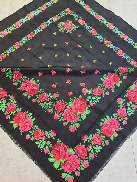 Baticuri vechi de casmir pur,Baticuri cu franjuri de matase