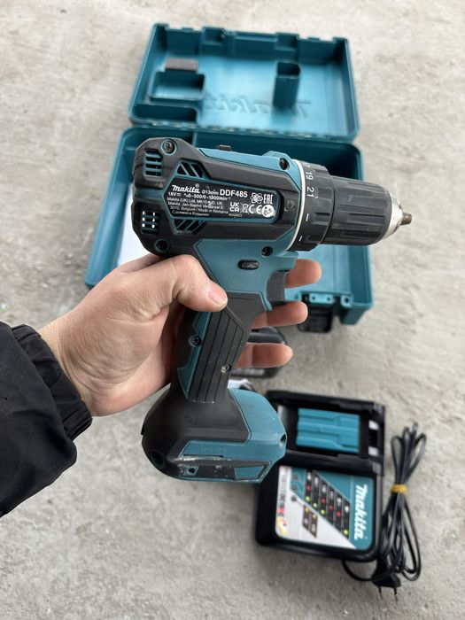 Makita DDF485 Безчетков винтоверт