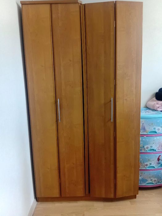 Срочно продам бу шкаф