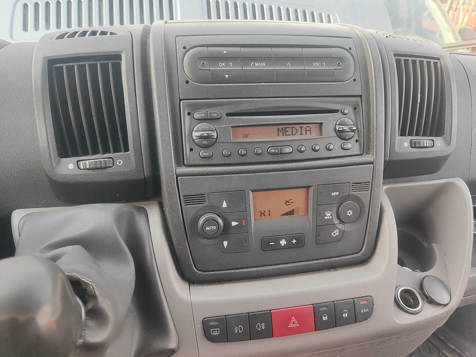 Продавам ПЕЖО БОКСЕР 3.0 дидел на части