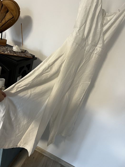 Salopetă albă de la BSB