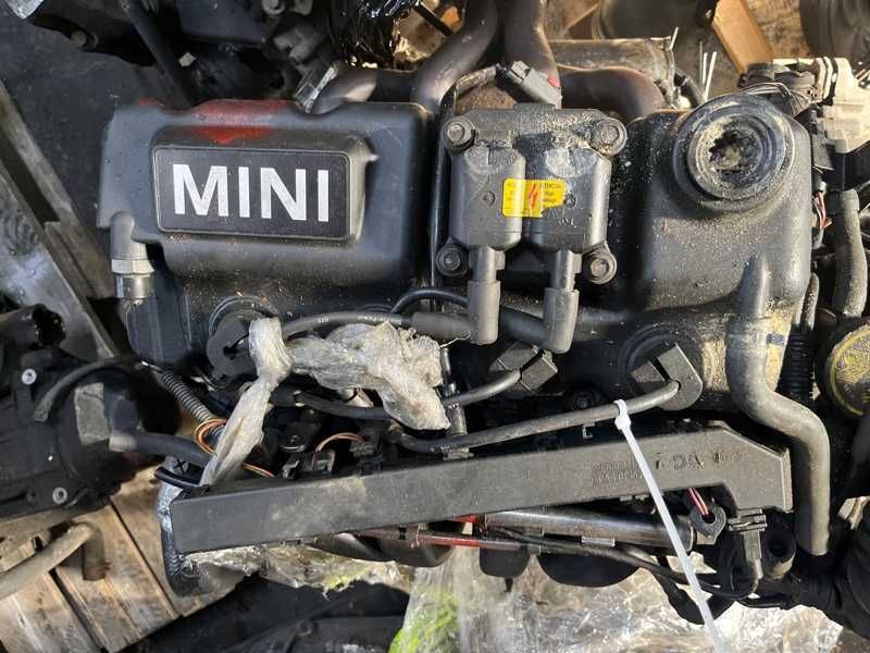 Двигатель Mini Cooper R50 W10B16 1.6