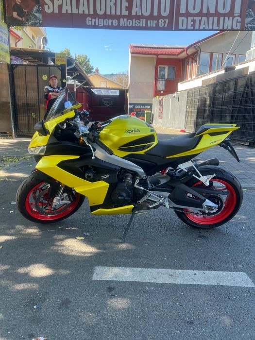 Aprilia RS 660 2023