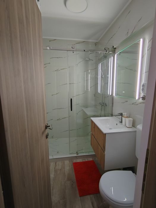 Apartament 1 camera, semidecomandat