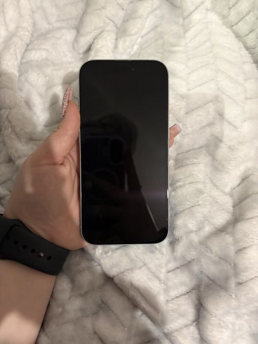 Vand , IPhone 15 , 128 Gb ,