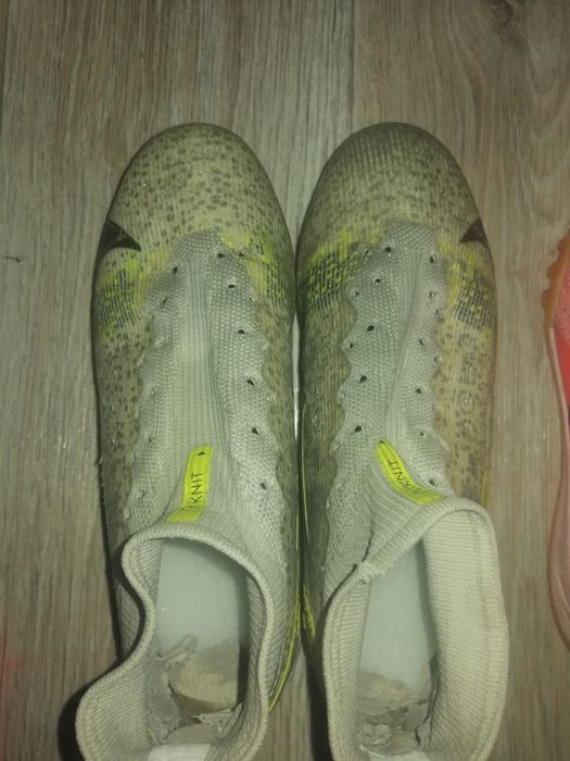 Продаются бутсы и сороконожки