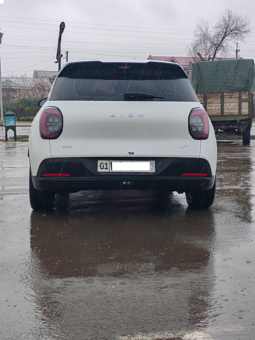 GAC Aion UT 2025 sotiladi, holati ideal, kam yurgan