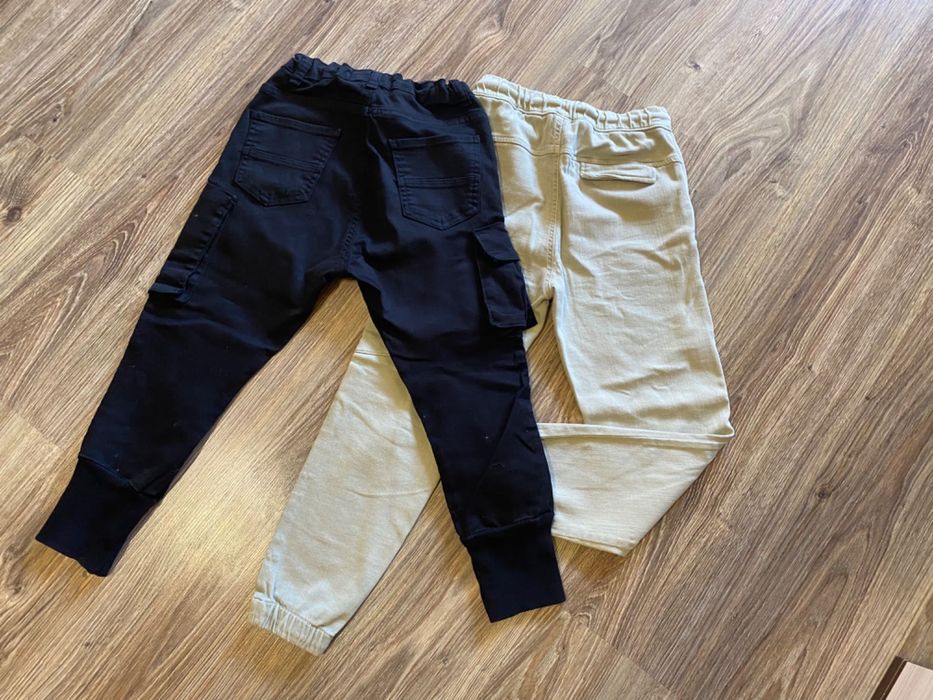 Детски дънки,панталони 15лв.и сандали 20 лв.