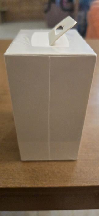 Продавам Huawei Fit 5