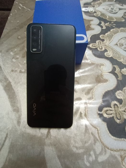 Vivo Y12s telefoni sotiladi
