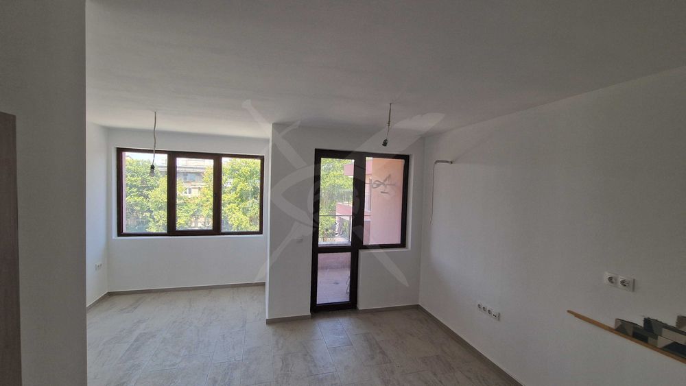 Продава се Двустаен апартамент в Пловдив, Южен - 71 кв.м за 1282 €/кв.м - Снимка #6