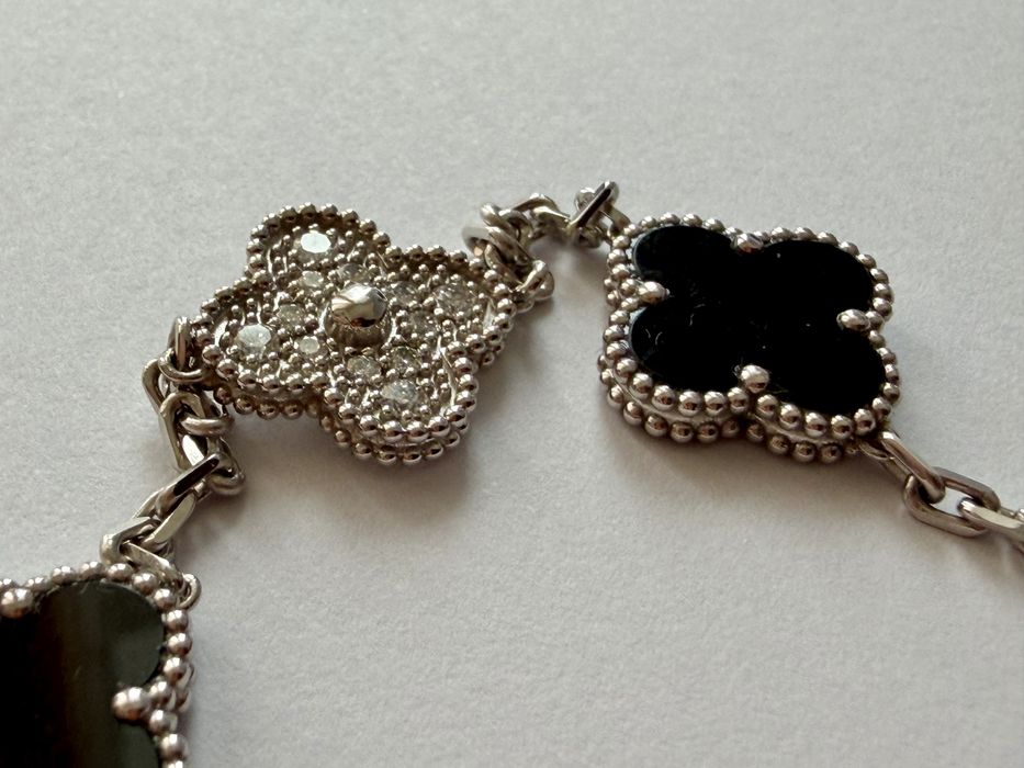 Van Cleef  гривна 18к