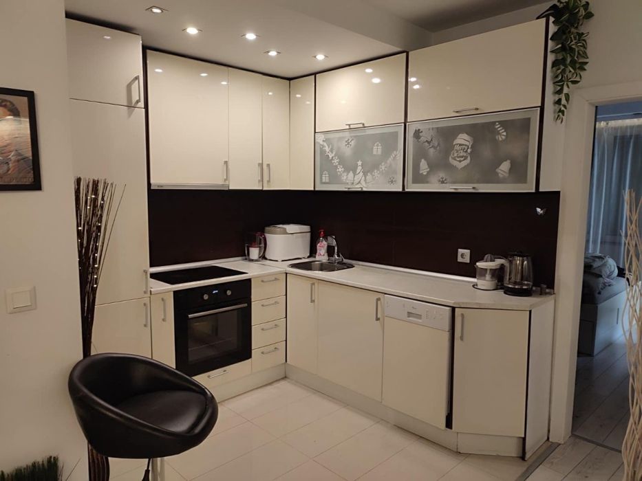 Продава се Двустаен апартамент в София, Стрелбище - 75 кв.м за 2108 €/кв.м - Снимка #3