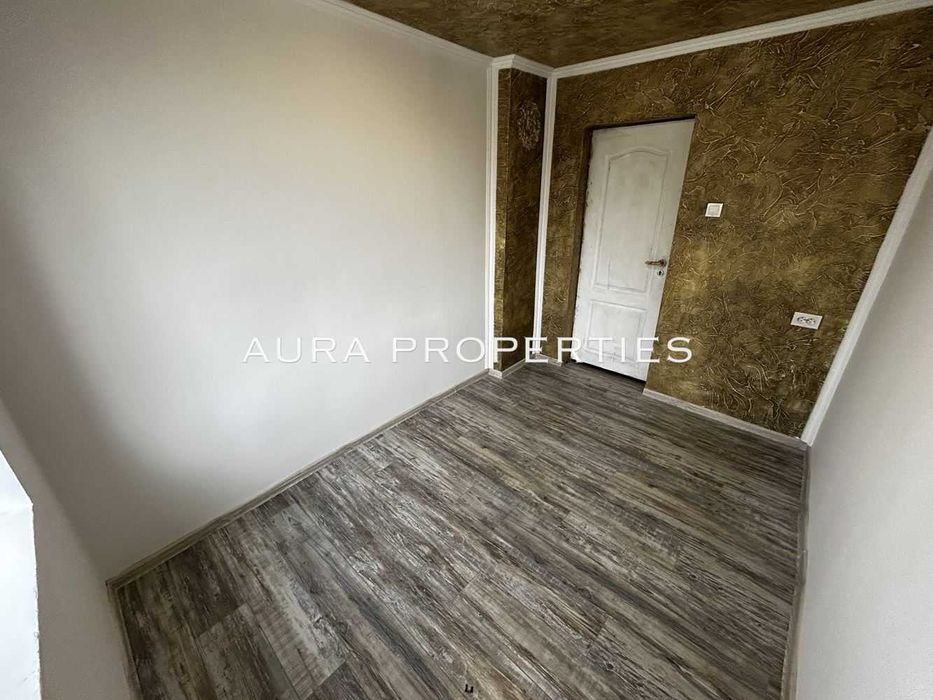 Продава се Къща в Разград, Житница - 68 кв.м за 1703 €/кв.м - Снимка #5