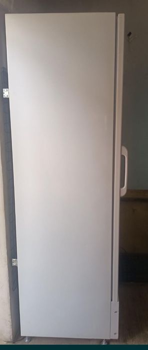 Холодильник Бирюса