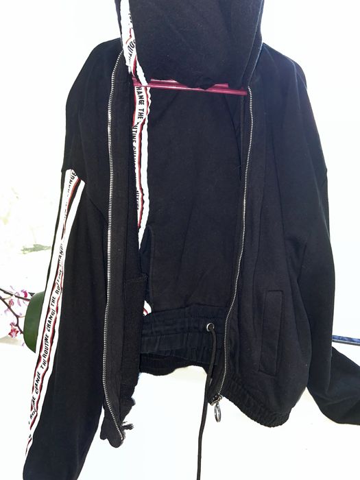 Trening negru-Bershka
