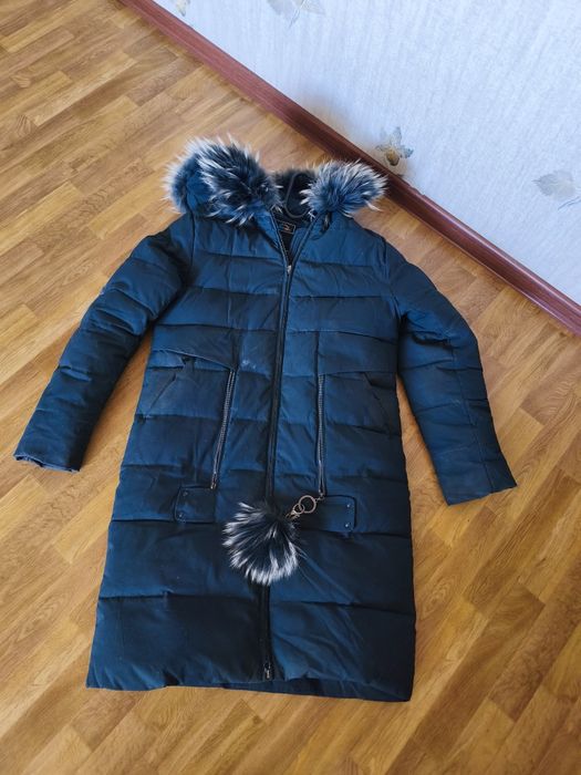 продам зимнюю куртку